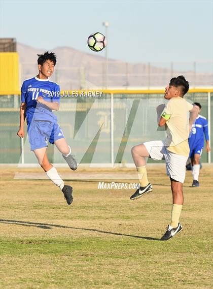 Thumbnail 1 in Bonanza vs Cheyenne (NIAA Mountain 4A Playoff) photogallery.