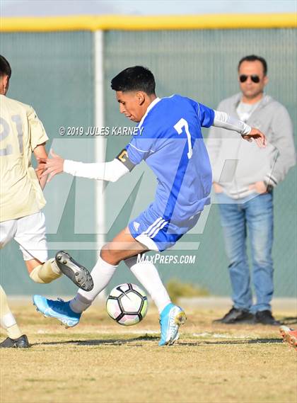 Thumbnail 1 in Bonanza vs Cheyenne (NIAA Mountain 4A Playoff) photogallery.