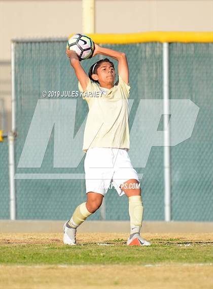 Thumbnail 2 in Bonanza vs Cheyenne (NIAA Mountain 4A Playoff) photogallery.