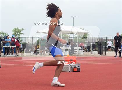 Thumbnail 2 in UIL 6A Track Region III Final (High Jump) photogallery.