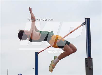 Thumbnail 2 in UIL 6A Track Region III Final (High Jump) photogallery.