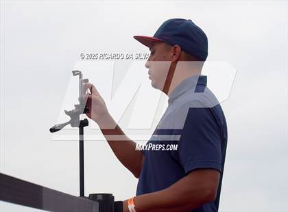 Thumbnail 1 in UIL 6A Track Region III Final (High Jump) photogallery.