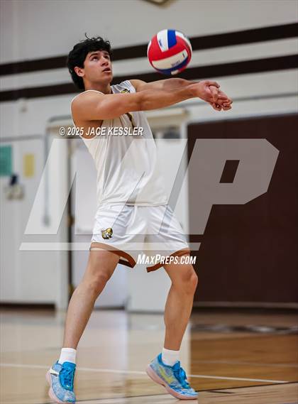 Thumbnail 2 in Oakwood @ Crespi photogallery.