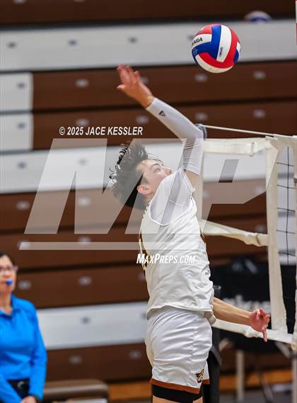 Thumbnail 3 in Oakwood @ Crespi photogallery.