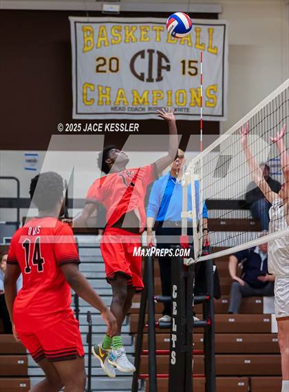 Thumbnail 3 in Oakwood @ Crespi photogallery.