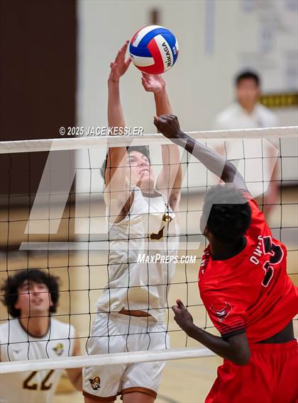 Thumbnail 1 in Oakwood @ Crespi photogallery.