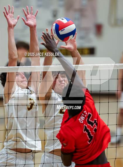 Thumbnail 1 in Oakwood @ Crespi photogallery.