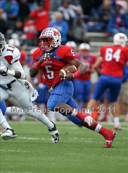 Thumbnail 2 in Midway vs. Ryan (4A Division 1 Region 1 Semifinals) photogallery.