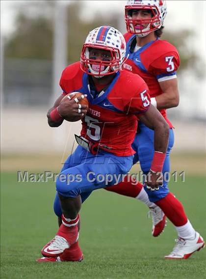 Thumbnail 1 in Midway vs. Ryan (4A Division 1 Region 1 Semifinals) photogallery.