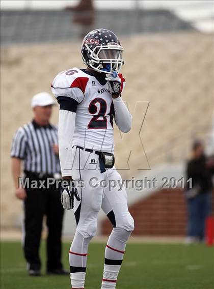 Thumbnail 3 in Midway vs. Ryan (4A Division 1 Region 1 Semifinals) photogallery.