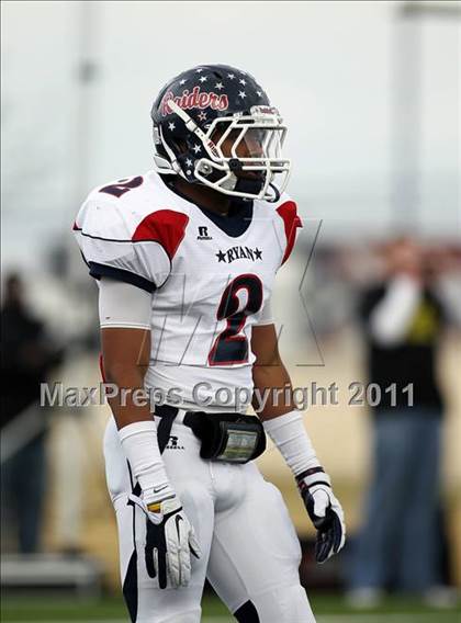 Thumbnail 3 in Midway vs. Ryan (4A Division 1 Region 1 Semifinals) photogallery.