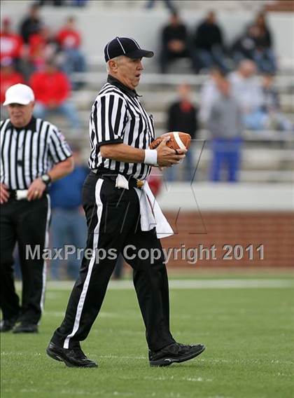 Thumbnail 3 in Midway vs. Ryan (4A Division 1 Region 1 Semifinals) photogallery.