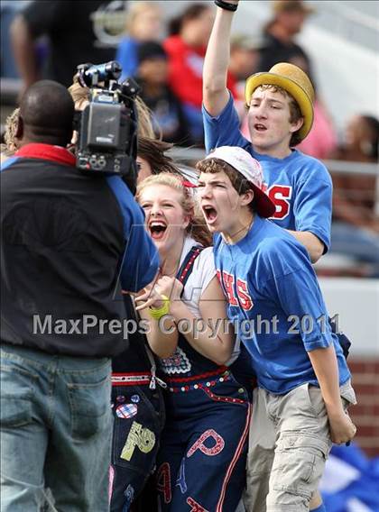 Thumbnail 3 in Midway vs. Ryan (4A Division 1 Region 1 Semifinals) photogallery.