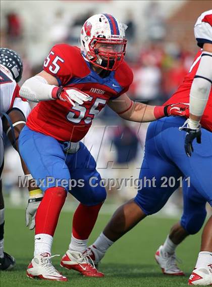 Thumbnail 2 in Midway vs. Ryan (4A Division 1 Region 1 Semifinals) photogallery.