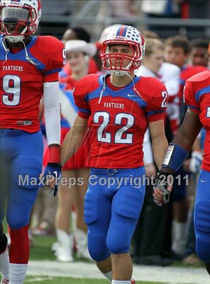 Thumbnail 2 in Midway vs. Ryan (4A Division 1 Region 1 Semifinals) photogallery.