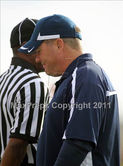 Thumbnail 3 in Midway vs. Ryan (4A Division 1 Region 1 Semifinals) photogallery.