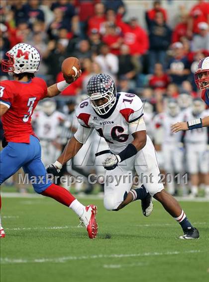 Thumbnail 2 in Midway vs. Ryan (4A Division 1 Region 1 Semifinals) photogallery.