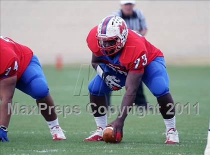 Thumbnail 2 in Midway vs. Ryan (4A Division 1 Region 1 Semifinals) photogallery.