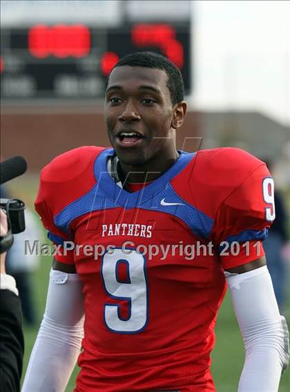 Thumbnail 1 in Midway vs. Ryan (4A Division 1 Region 1 Semifinals) photogallery.