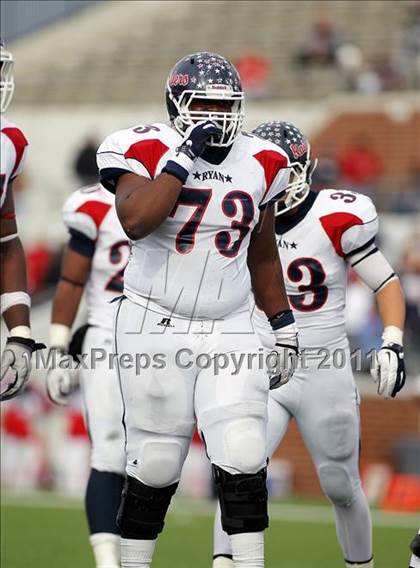 Thumbnail 2 in Midway vs. Ryan (4A Division 1 Region 1 Semifinals) photogallery.