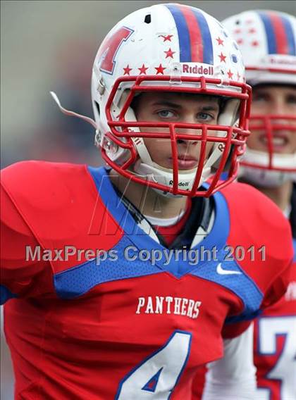 Thumbnail 1 in Midway vs. Ryan (4A Division 1 Region 1 Semifinals) photogallery.