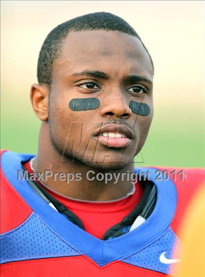 Thumbnail 2 in Midway vs. Ryan (4A Division 1 Region 1 Semifinals) photogallery.
