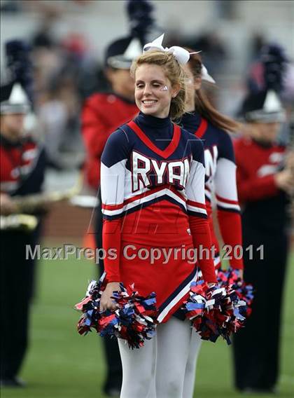 Thumbnail 1 in Midway vs. Ryan (4A Division 1 Region 1 Semifinals) photogallery.