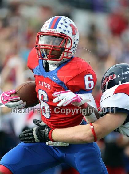 Thumbnail 1 in Midway vs. Ryan (4A Division 1 Region 1 Semifinals) photogallery.