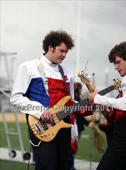 Thumbnail 2 in Midway vs. Ryan (4A Division 1 Region 1 Semifinals) photogallery.