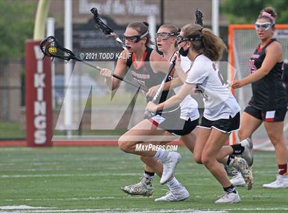 Thumbnail 2 in Pomperaug @ East Lyme (CIAC Class M Quarterfinal) photogallery.