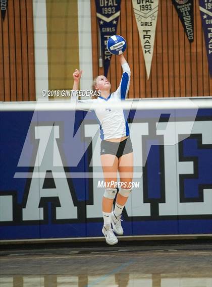 Thumbnail 1 in Moreau Catholic @ Acalanes photogallery.