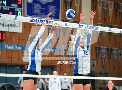 Thumbnail 2 in Moreau Catholic @ Acalanes photogallery.