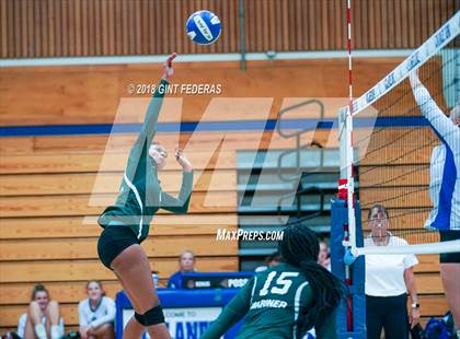 Thumbnail 2 in Moreau Catholic @ Acalanes photogallery.