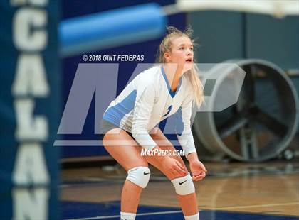 Thumbnail 3 in Moreau Catholic @ Acalanes photogallery.