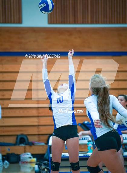 Thumbnail 1 in Moreau Catholic @ Acalanes photogallery.