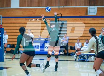 Thumbnail 1 in Moreau Catholic @ Acalanes photogallery.