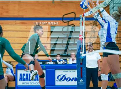 Thumbnail 2 in Moreau Catholic @ Acalanes photogallery.