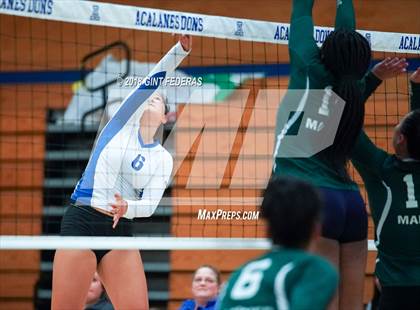 Thumbnail 2 in Moreau Catholic @ Acalanes photogallery.
