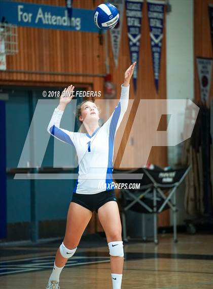 Thumbnail 1 in Moreau Catholic @ Acalanes photogallery.