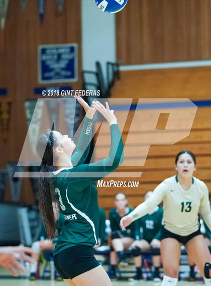 Thumbnail 1 in Moreau Catholic @ Acalanes photogallery.