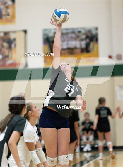 Thumbnail 1 in Dakota vs. Marian (NDP Quad) photogallery.