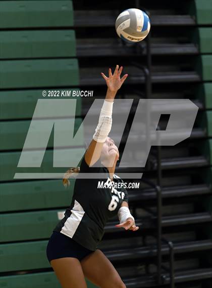 Thumbnail 1 in Dakota vs. Marian (NDP Quad) photogallery.