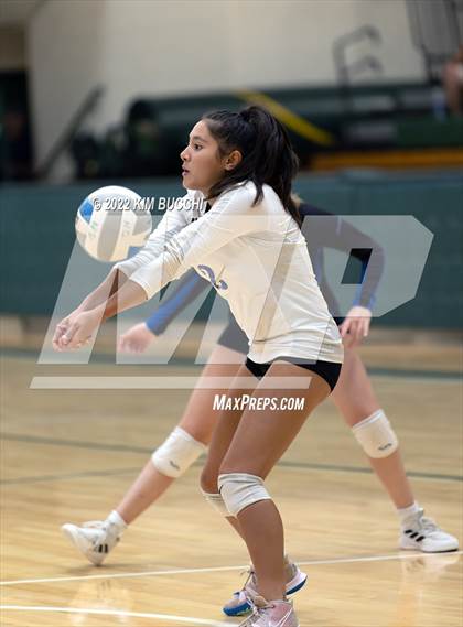 Thumbnail 1 in Dakota vs. Marian (NDP Quad) photogallery.