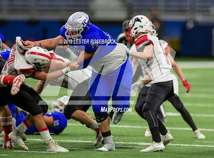 Thumbnail 3 in Falls City vs. Burton (UIL 2A Quarterfinal Playoffs) photogallery.