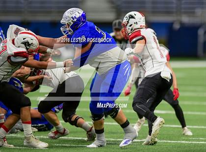 Thumbnail 1 in Falls City vs. Burton (UIL 2A Quarterfinal Playoffs) photogallery.