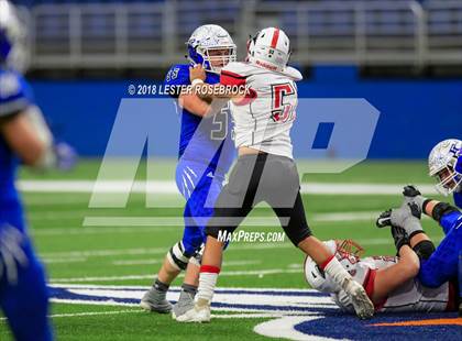 Thumbnail 3 in Falls City vs. Burton (UIL 2A Quarterfinal Playoffs) photogallery.