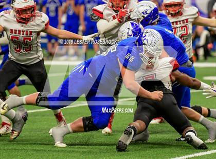 Thumbnail 1 in Falls City vs. Burton (UIL 2A Quarterfinal Playoffs) photogallery.