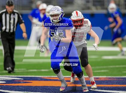 Thumbnail 2 in Falls City vs. Burton (UIL 2A Quarterfinal Playoffs) photogallery.