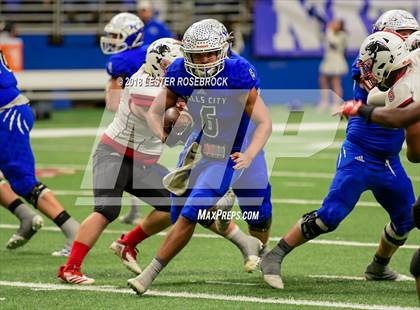 Thumbnail 2 in Falls City vs. Burton (UIL 2A Quarterfinal Playoffs) photogallery.