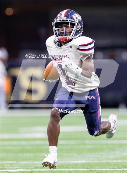Thumbnail 2 in Riversideside Academy @ Southern Lab (LHSAA Division IV Select Final) photogallery.